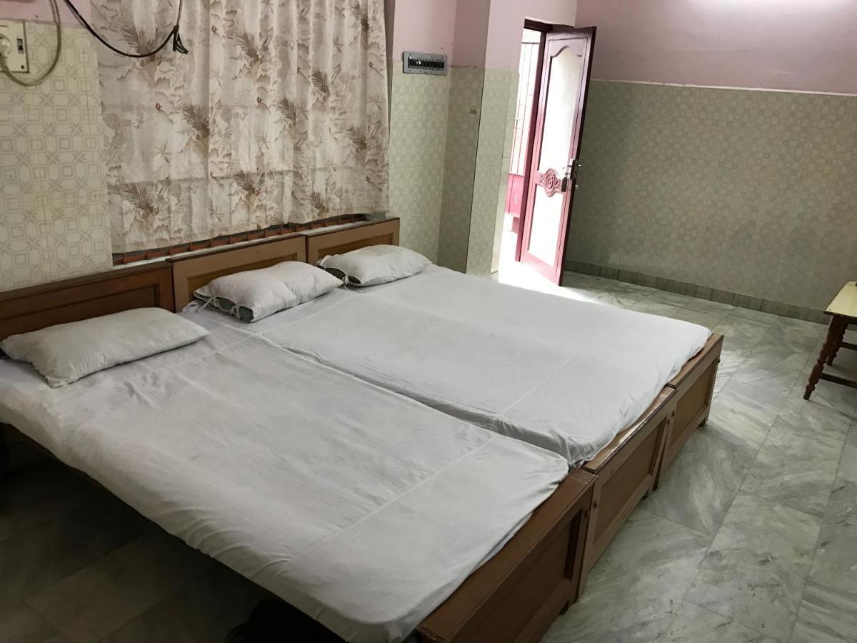 Sr Mahal & Lodge Kumbakonam Exterior foto